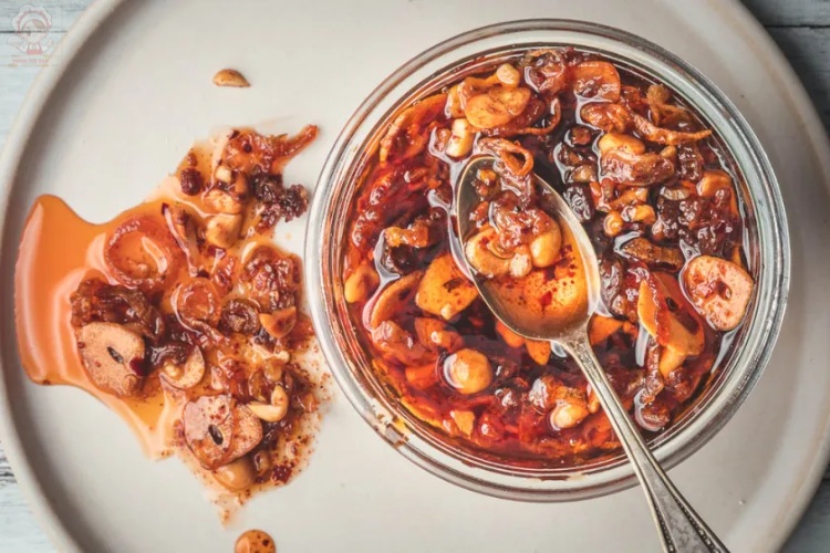 How to Make Homemade Chili Crisp: Step-by-Step Guide & Tips