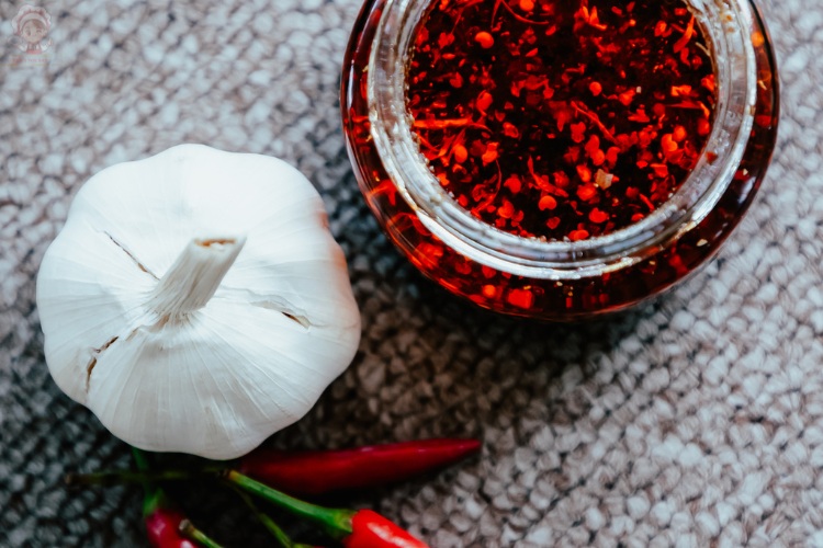 How to cook chili garlic oil recipe