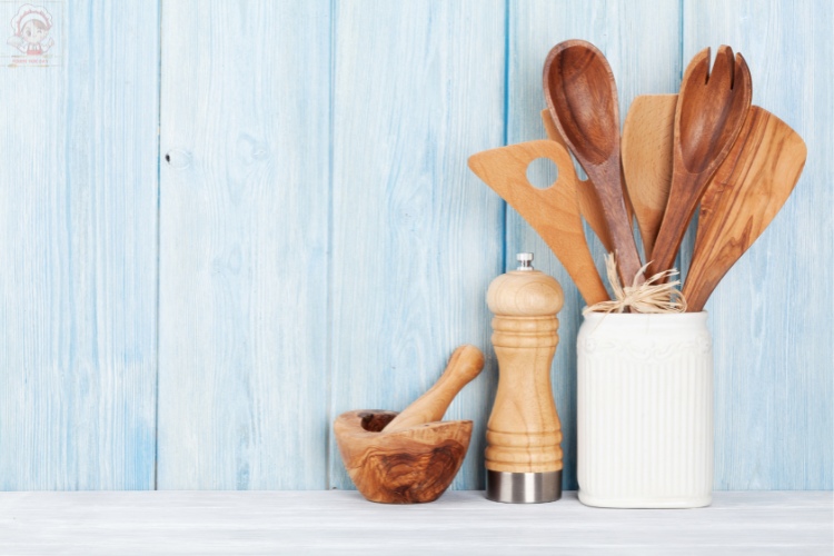 Caring for and Preserving Bamboo Cookware Utensils